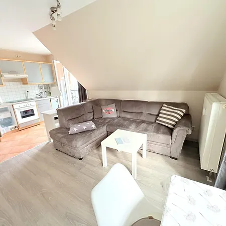 아파트 Ostsee-buhne - Mit Balkon Und Baecker Nebenan