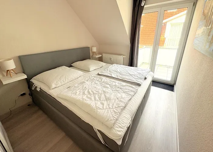 Ostsee-buhne * Baabe